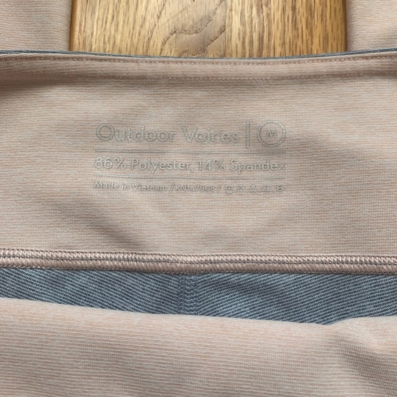 Outdoor Voices 7/8 Legging - Picture 3 of 5